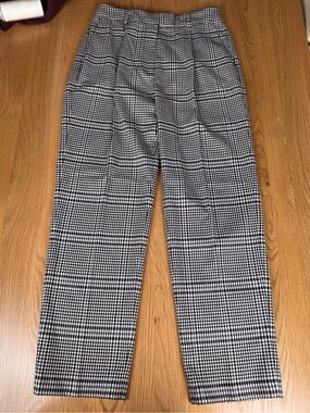 Chelsea28 Black and White checked houndstooth Women’s Trousers Pants